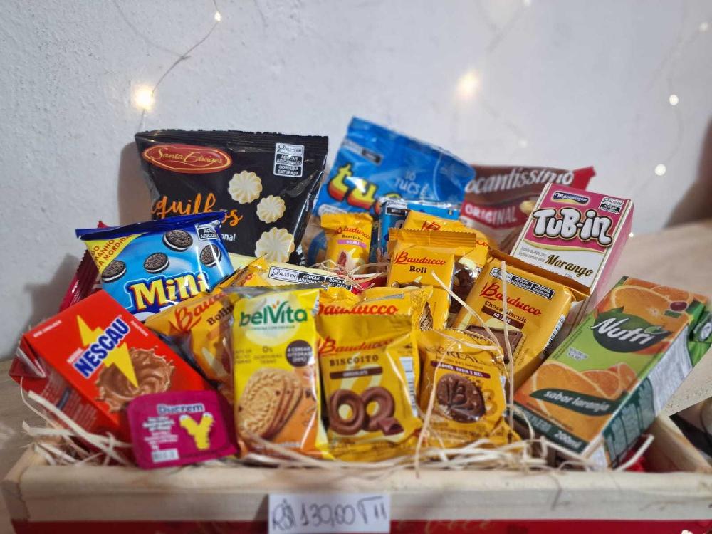 Bandeja-de-madeira-para-cafe-da-manhatarde-N-11-